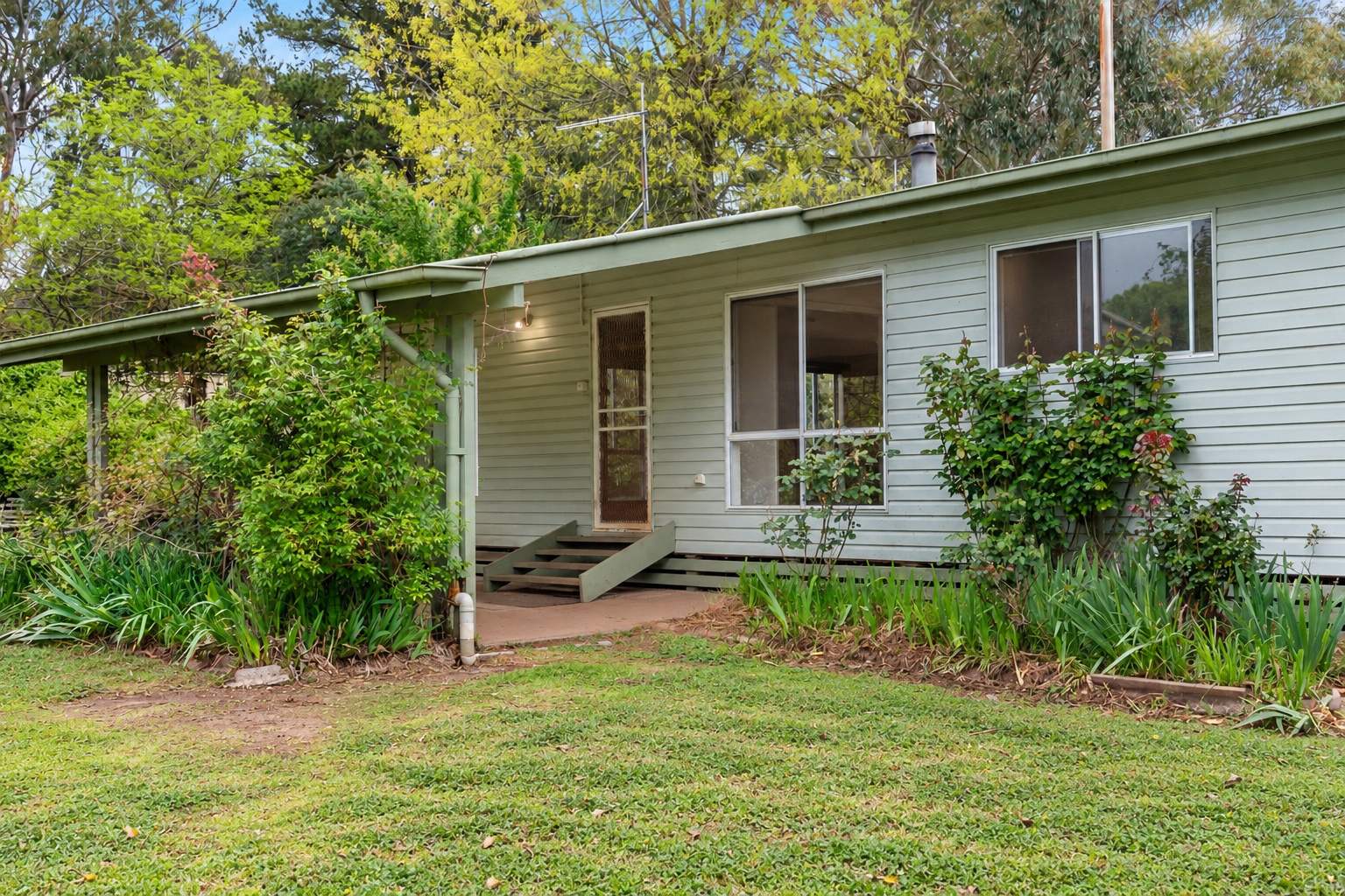 23 Shannons Road, Lancefield For Sale by Farmbuy.com - image 3