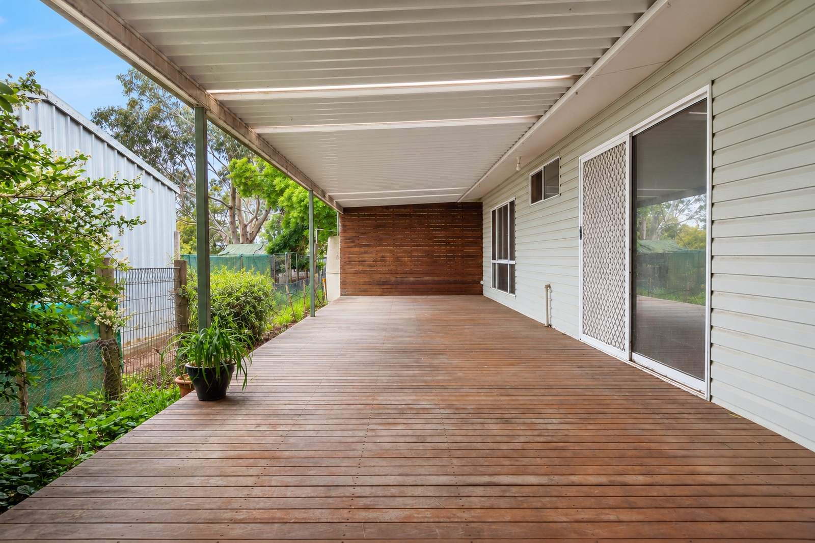 23 Shannons Road, Lancefield For Sale by Farmbuy.com - image 2