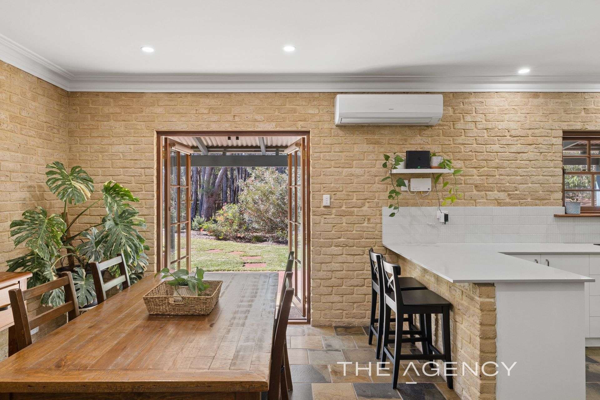 220 Cromwell Road, Sawyers Valley For Sale by Farmbuy.com - image 5