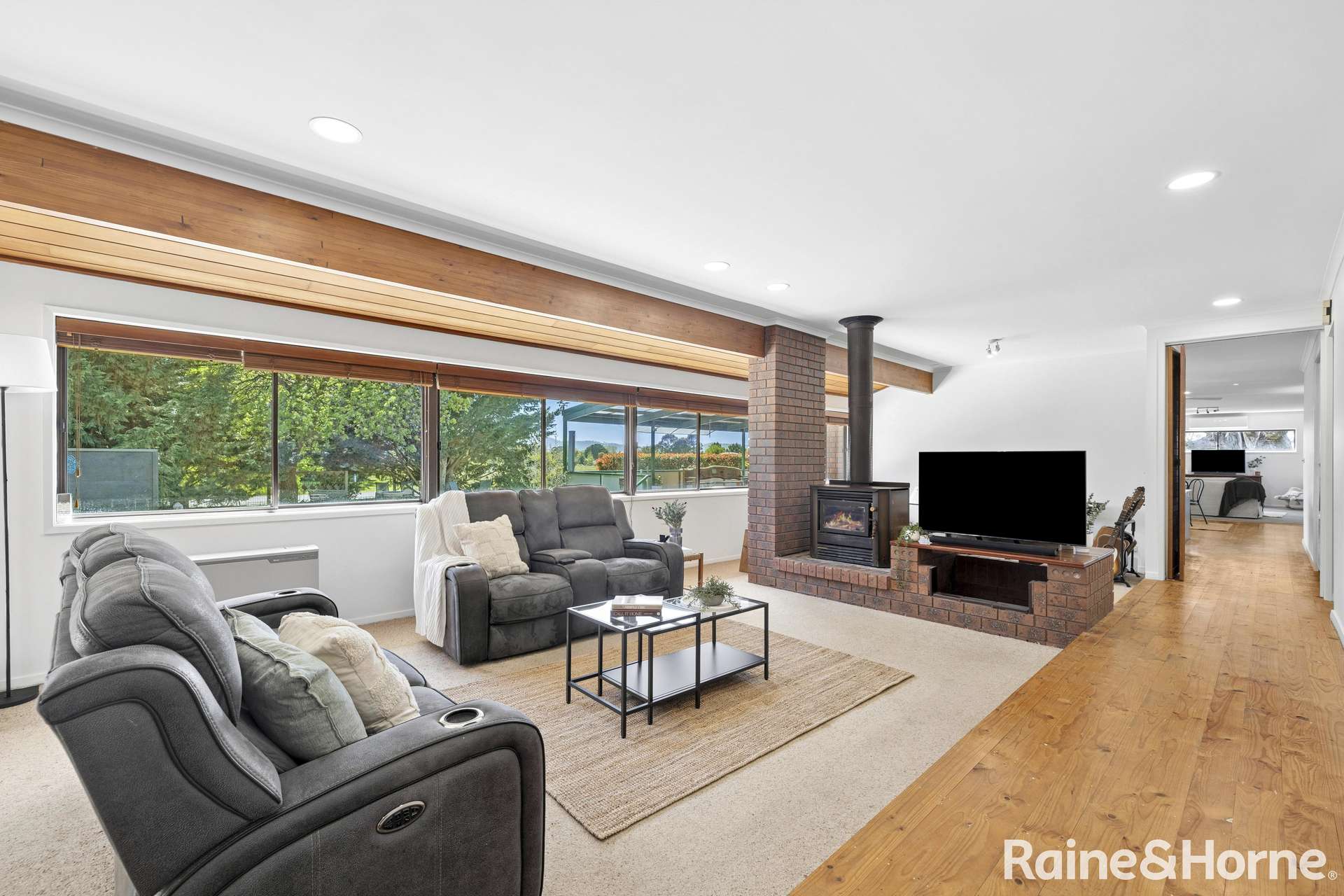 18 Louise Lane, Lancefield For Sale by Farmbuy.com - image 11