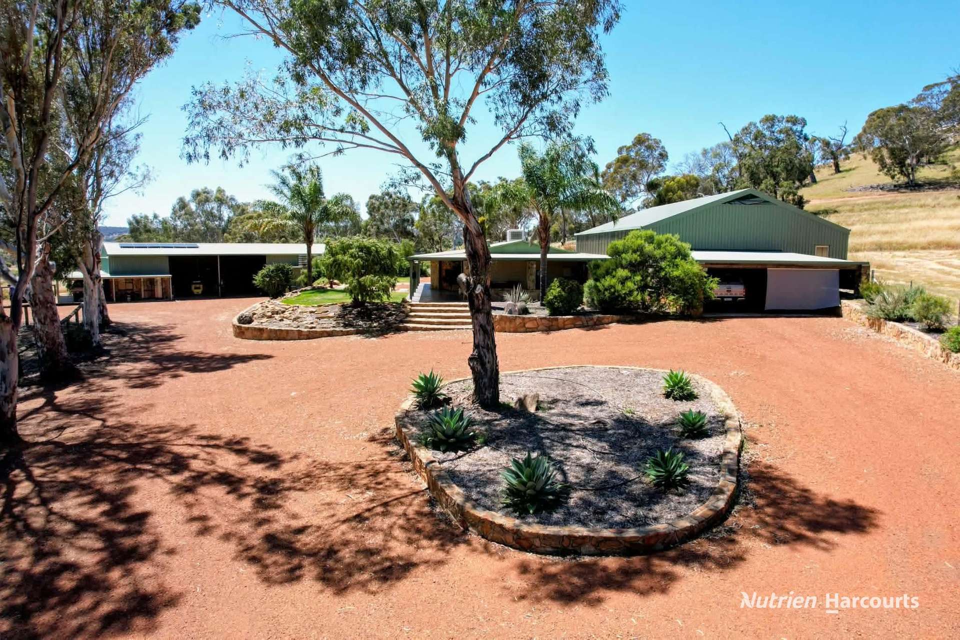 6592 Great Northern Highway, Bindoon For Sale by Farmbuy.com - image 1