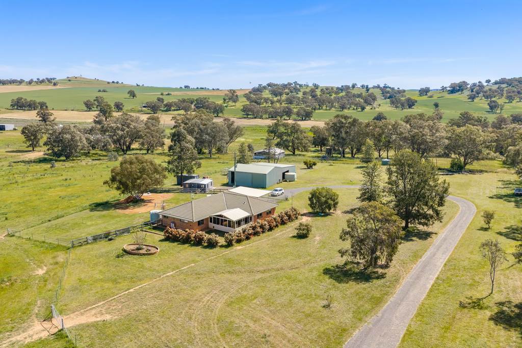 2321 George Russell Drive, Canowindra NSW 2804