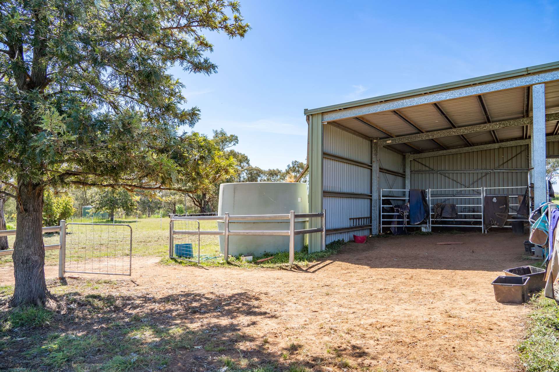 2321 George Russell Drive, Canowindra For Sale by Farmbuy.com - image 28