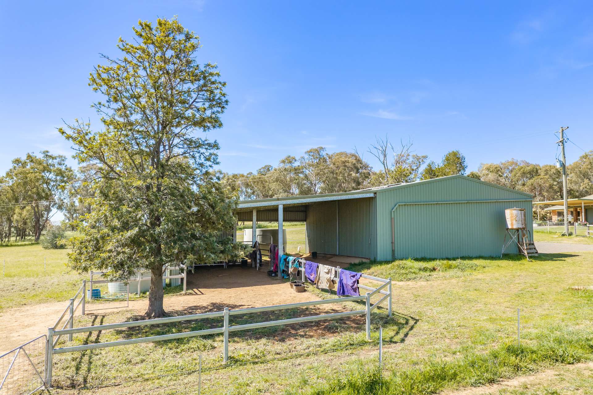 2321 George Russell Drive, Canowindra For Sale by Farmbuy.com - image 27