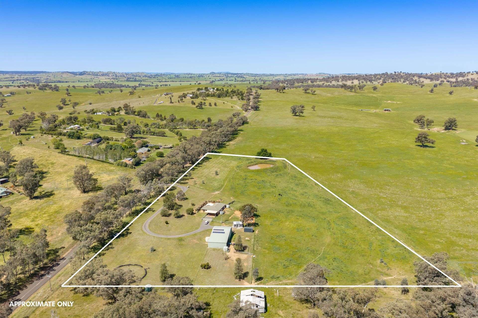 2321 George Russell Drive, Canowindra For Sale by Farmbuy.com - image 32