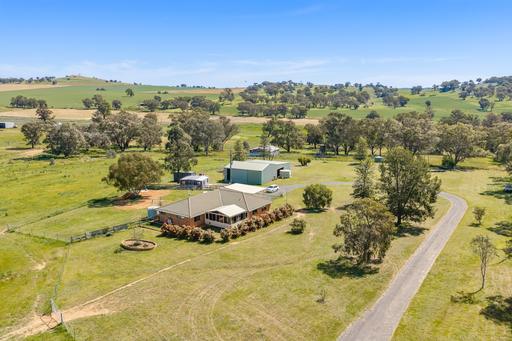 2321 George Russell Drive, Canowindra NSW 2804