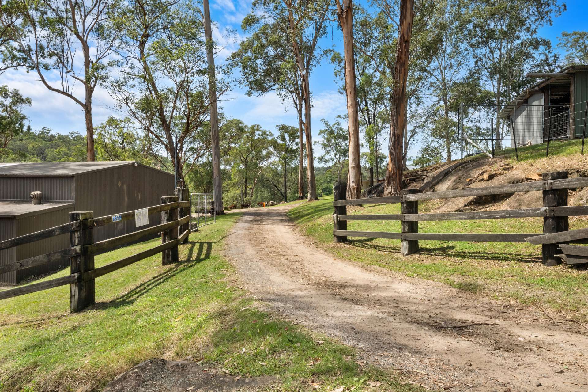 895B East Kurrajong Road, East Kurrajong For Sale by Farmbuy.com - image 2