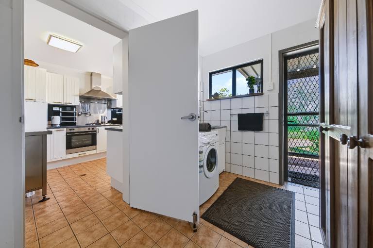63 Thompson Road, Quorn For Sale by Farmbuy.com - image 5