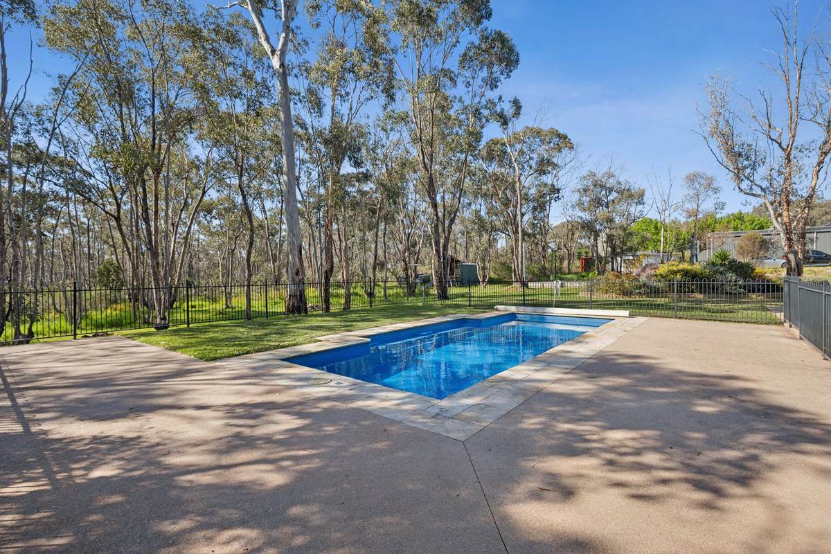 11 Floreate Drive, Junortoun Sold by Farmbuy.com - image 7