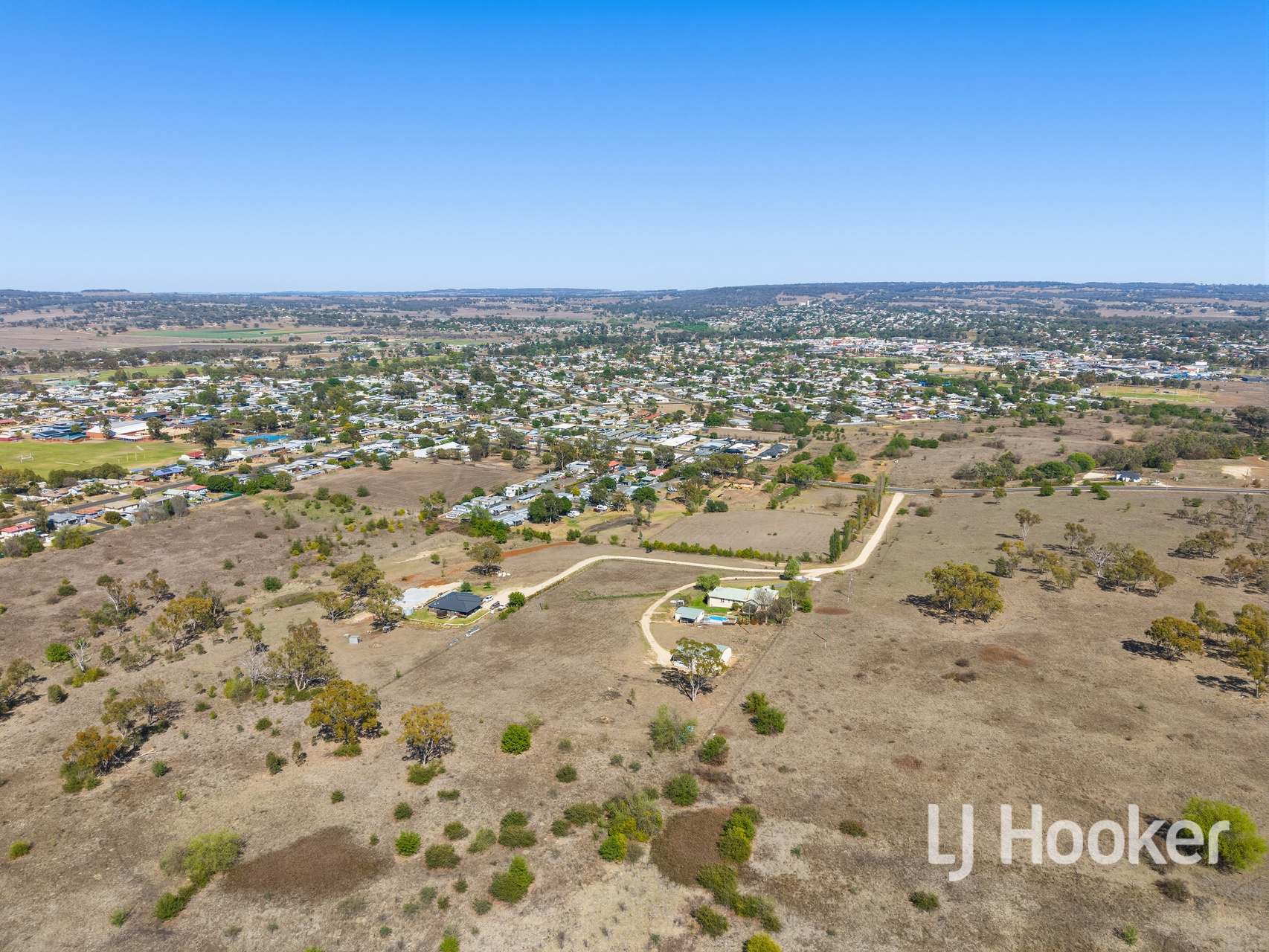 117B Moore Street, Inverell For Sale by Farmbuy.com - image 31