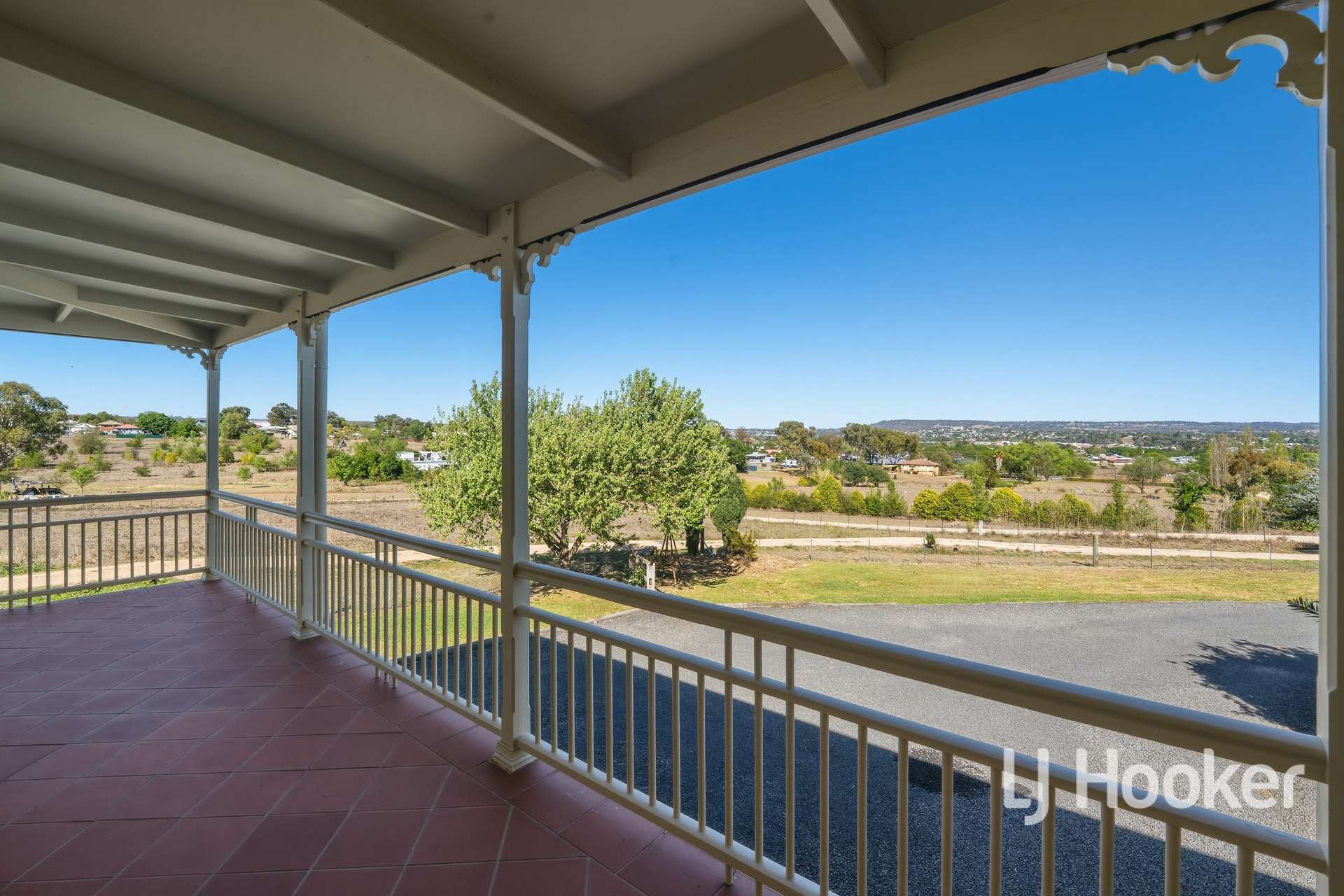 117B Moore Street, Inverell For Sale by Farmbuy.com - image 22