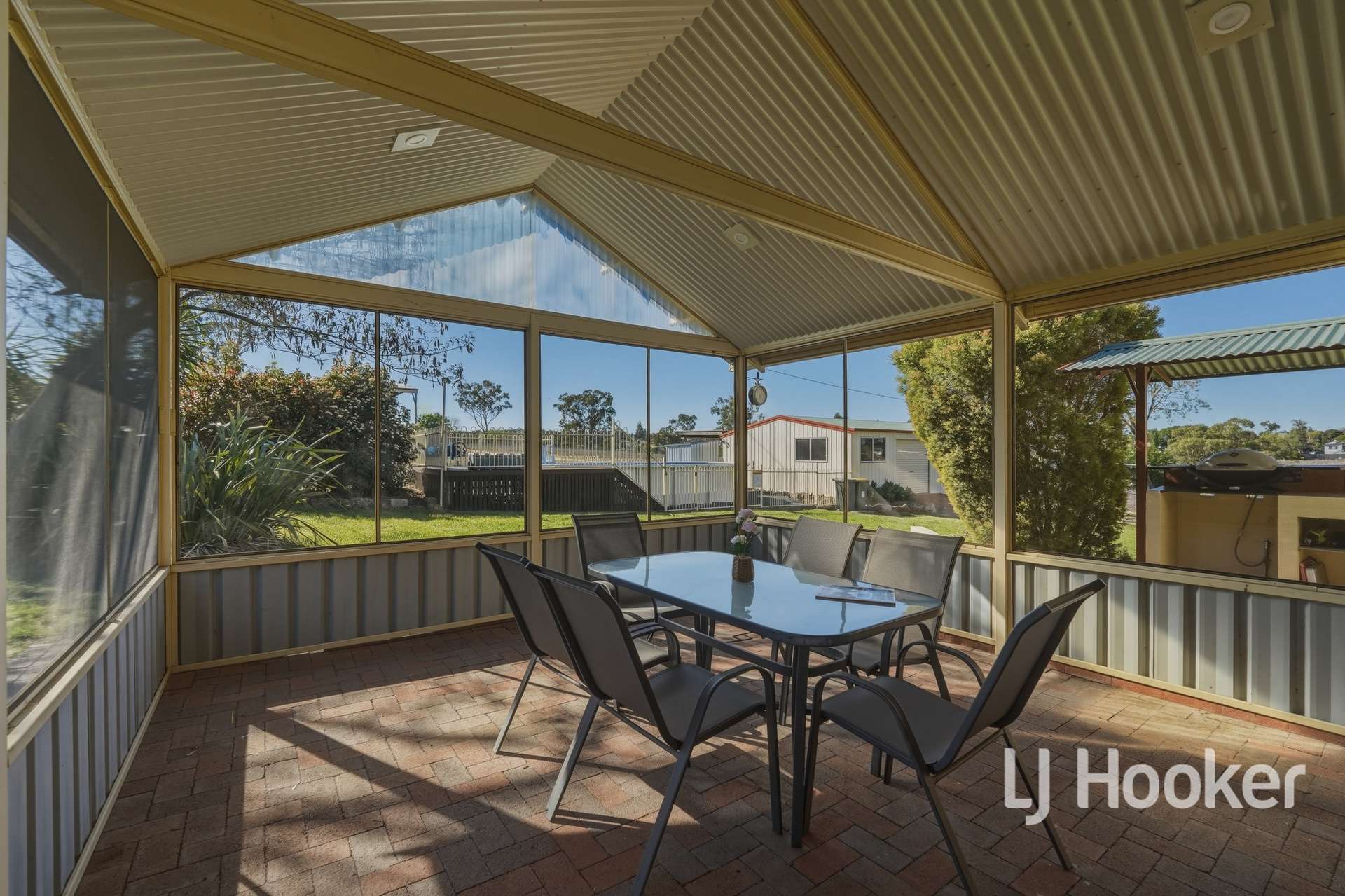 117B Moore Street, Inverell For Sale by Farmbuy.com - image 19