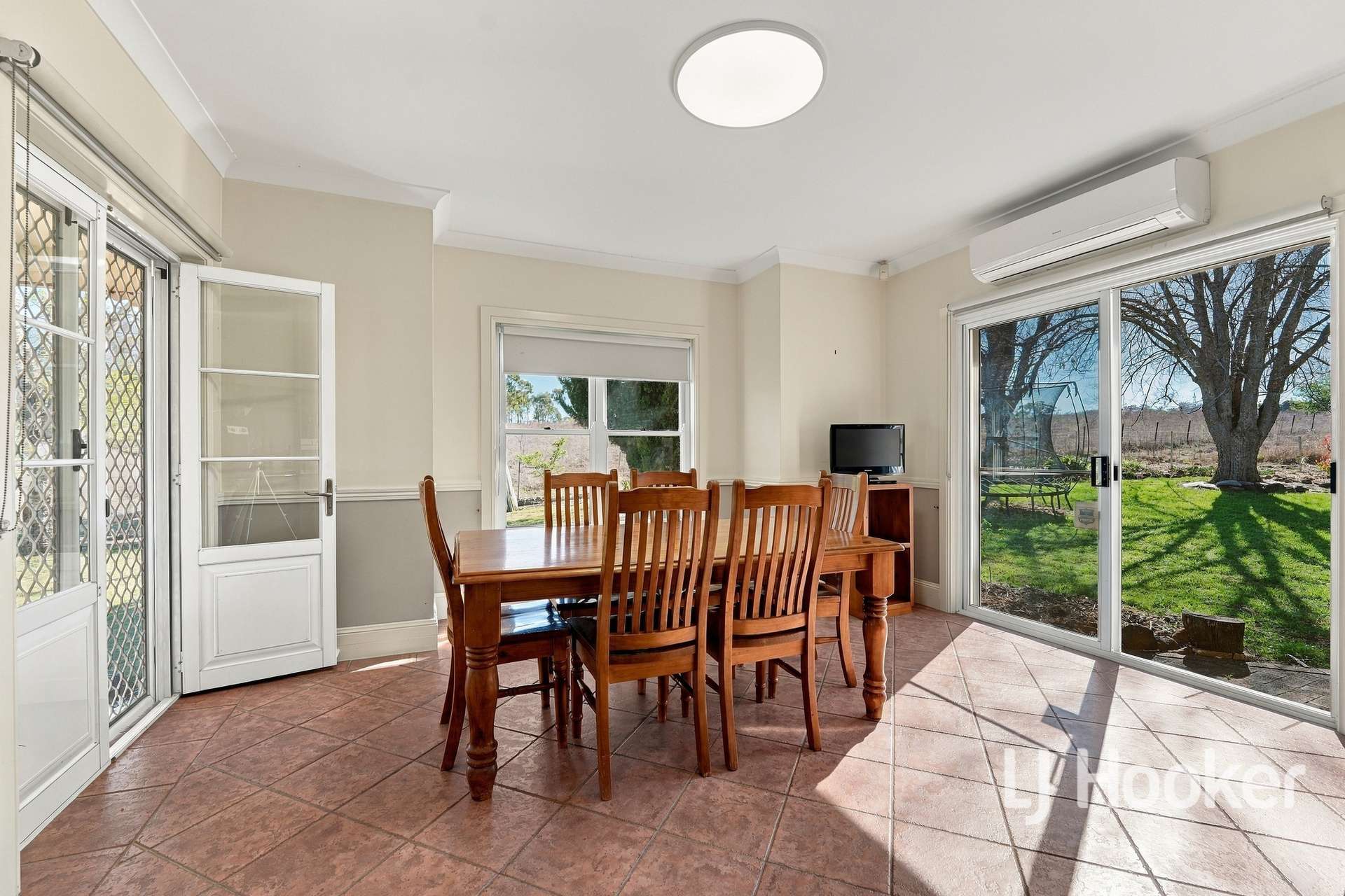 117B Moore Street, Inverell For Sale by Farmbuy.com - image 8