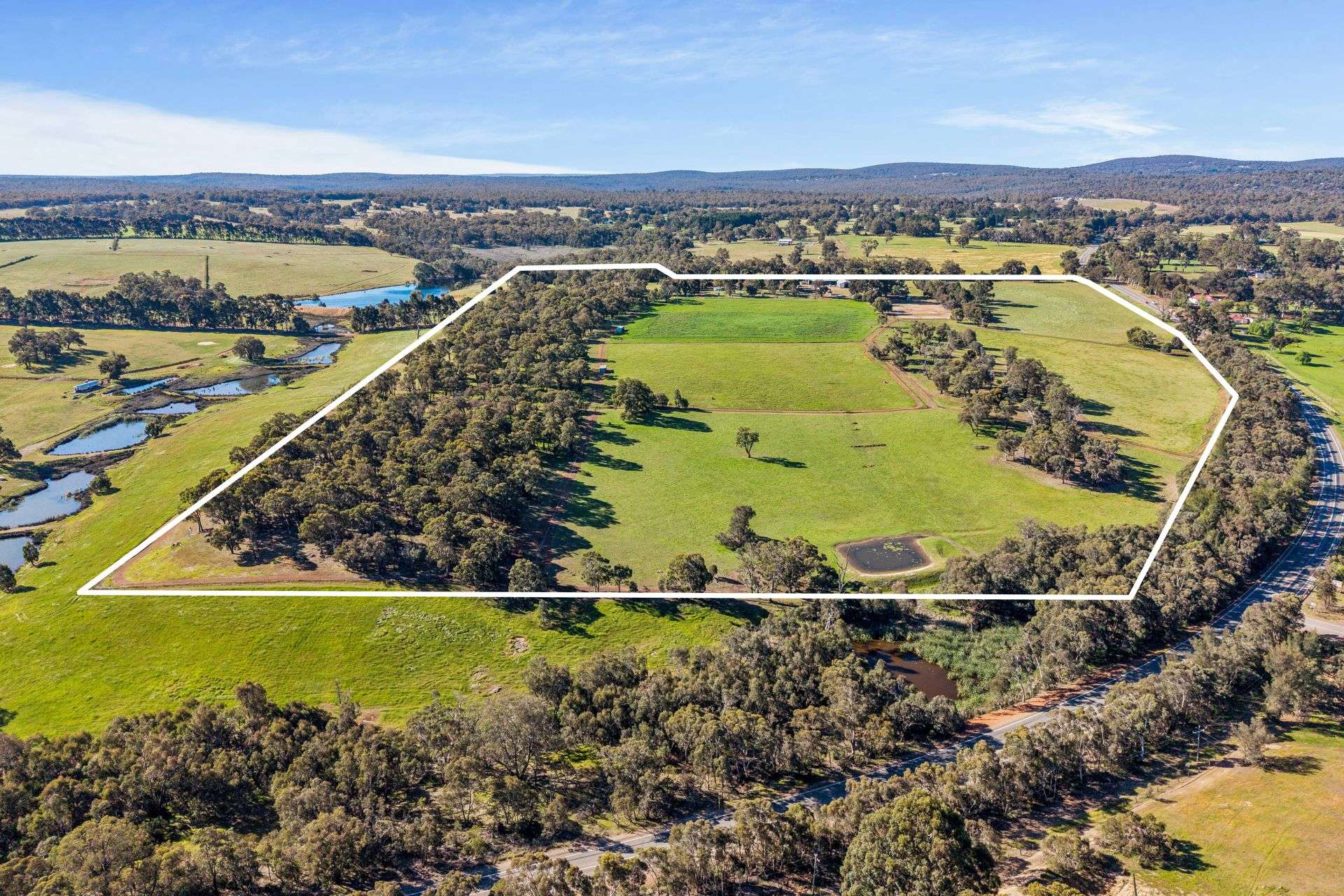 3399 Toodyay Road, Bailup For Sale by Farmbuy.com - image 2
