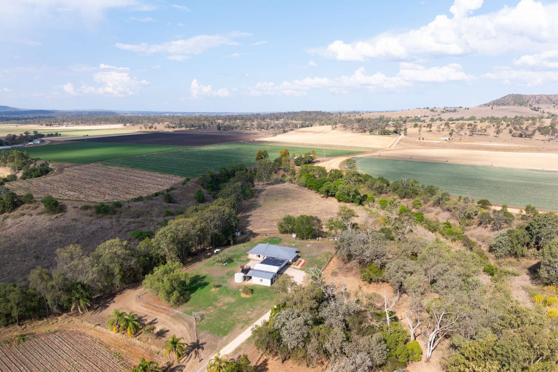 405 Flagstone Creek Road, Carpendale For Sale by Farmbuy.com - image 1