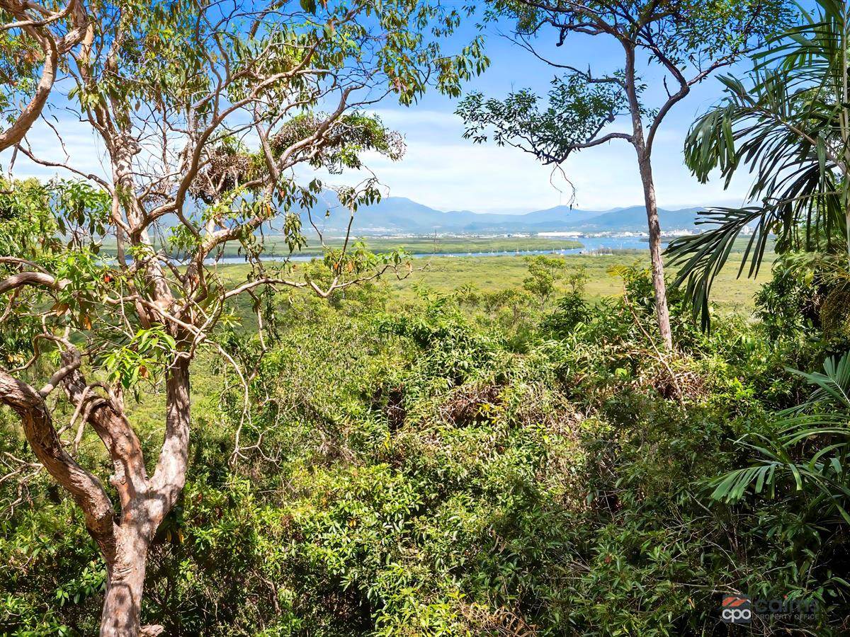 15 Pine Creek Yarrabah Road, East Trinity For Sale by Farmbuy.com - image 2