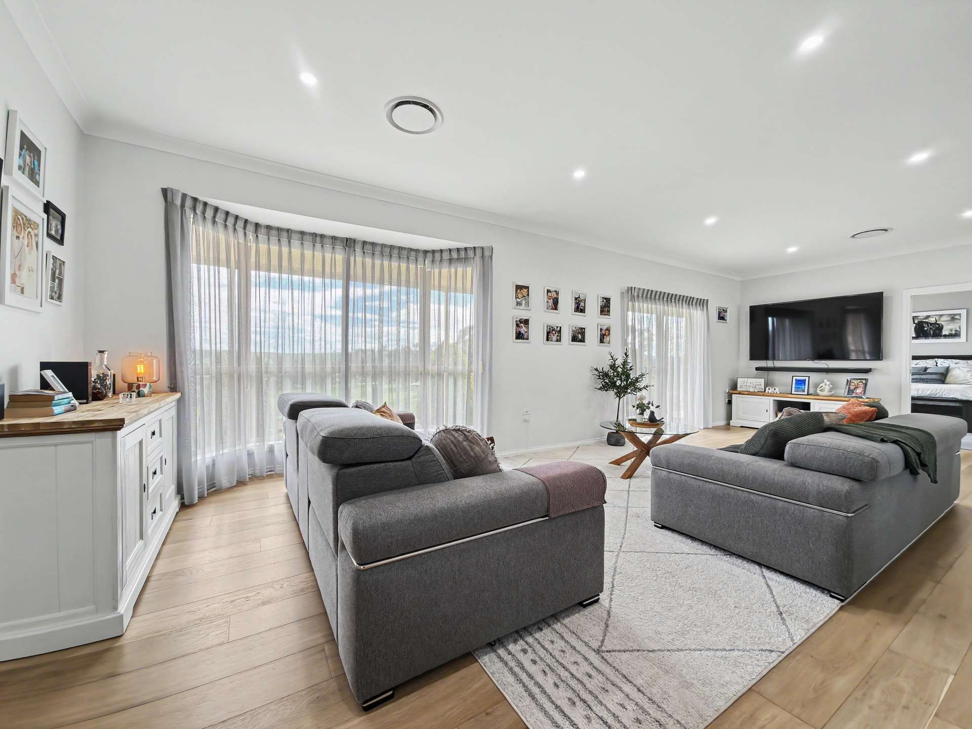52 Park Street, Tumbarumba For Sale by Farmbuy.com - image 2