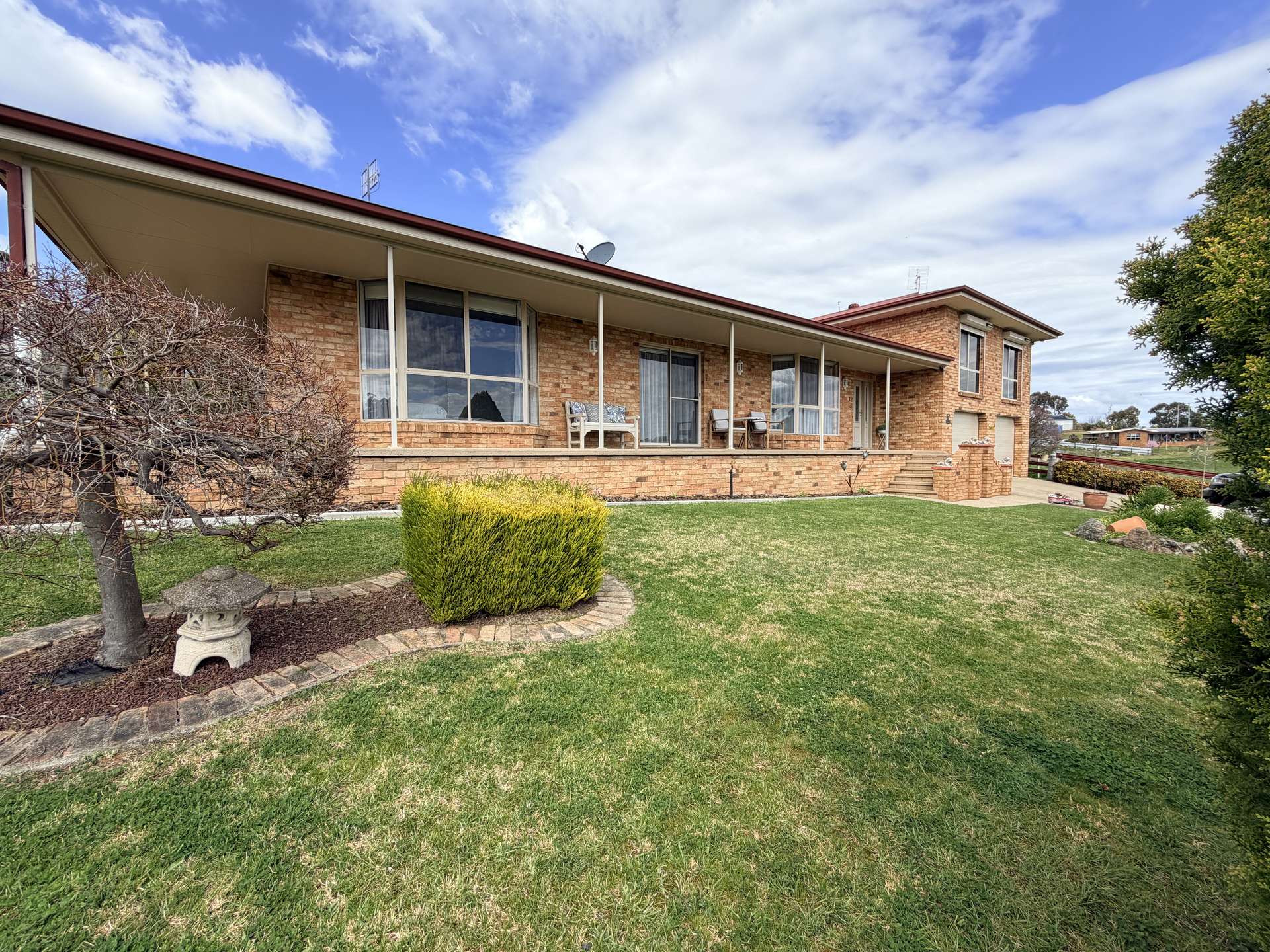 52 Park Street, Tumbarumba For Sale by Farmbuy.com - image 1