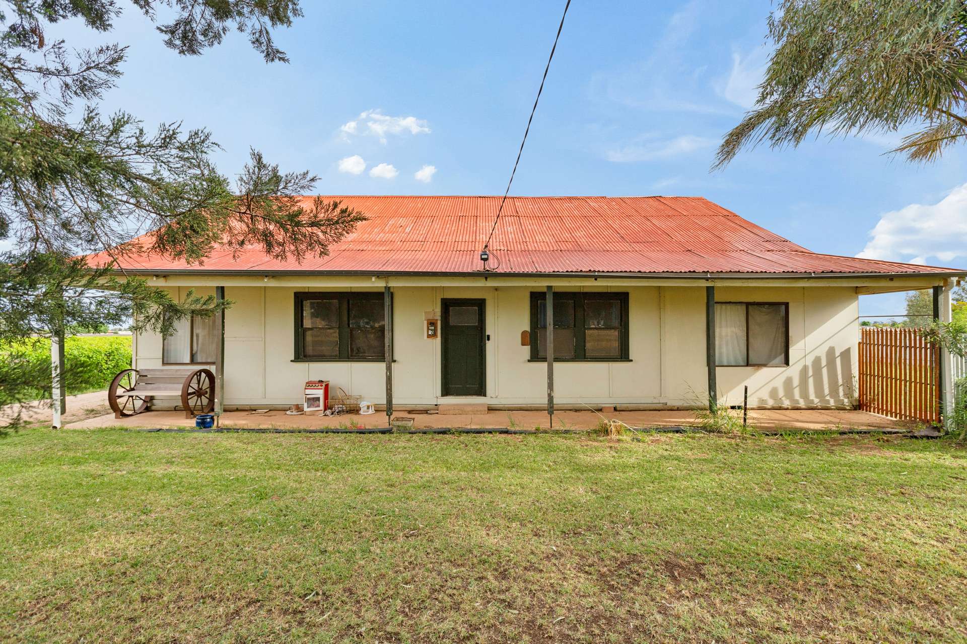 289 Channel Road, Merbein For Sale by Farmbuy.com - image 2