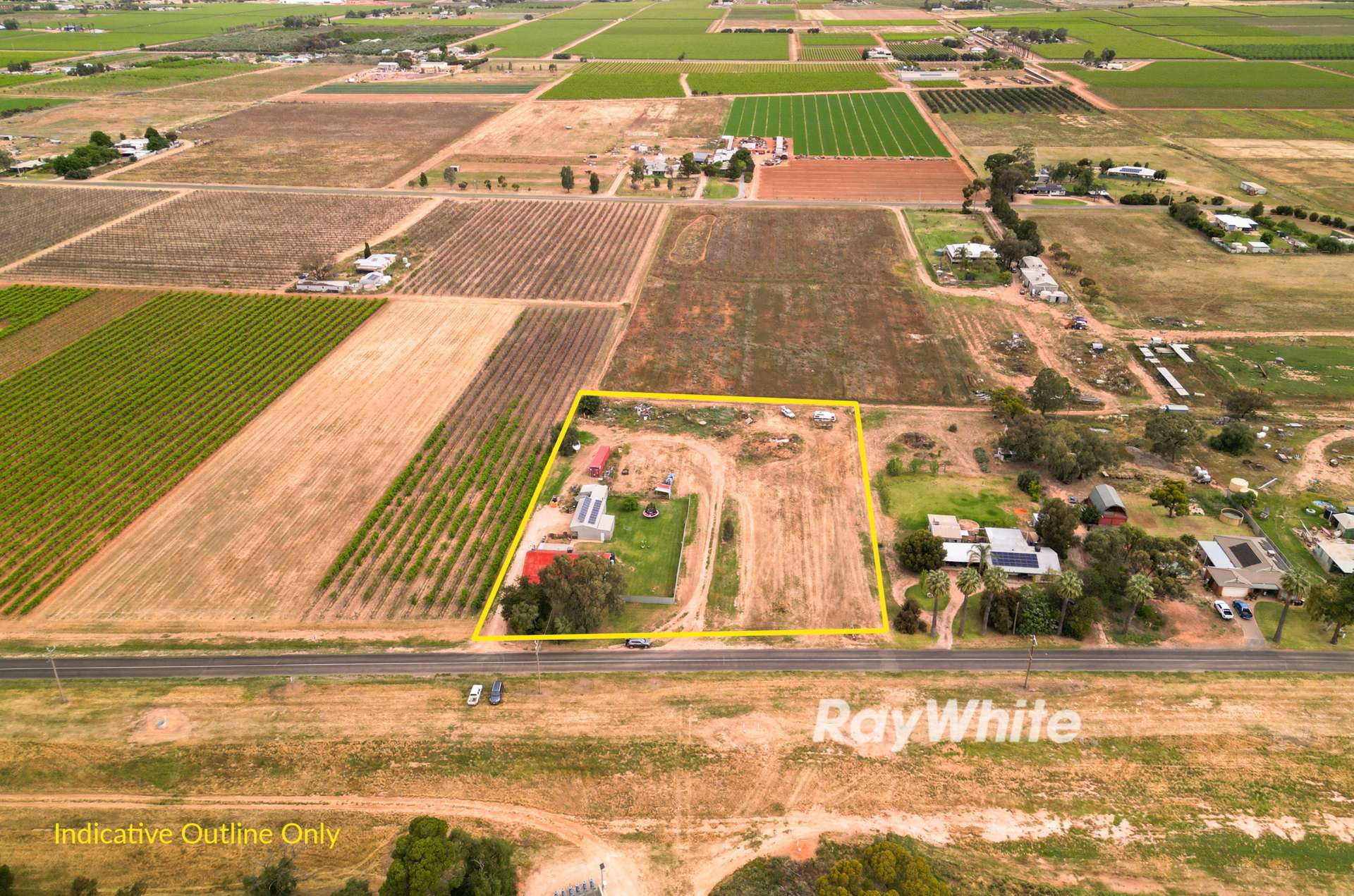 289 Channel Road, Merbein For Sale by Farmbuy.com - image 1