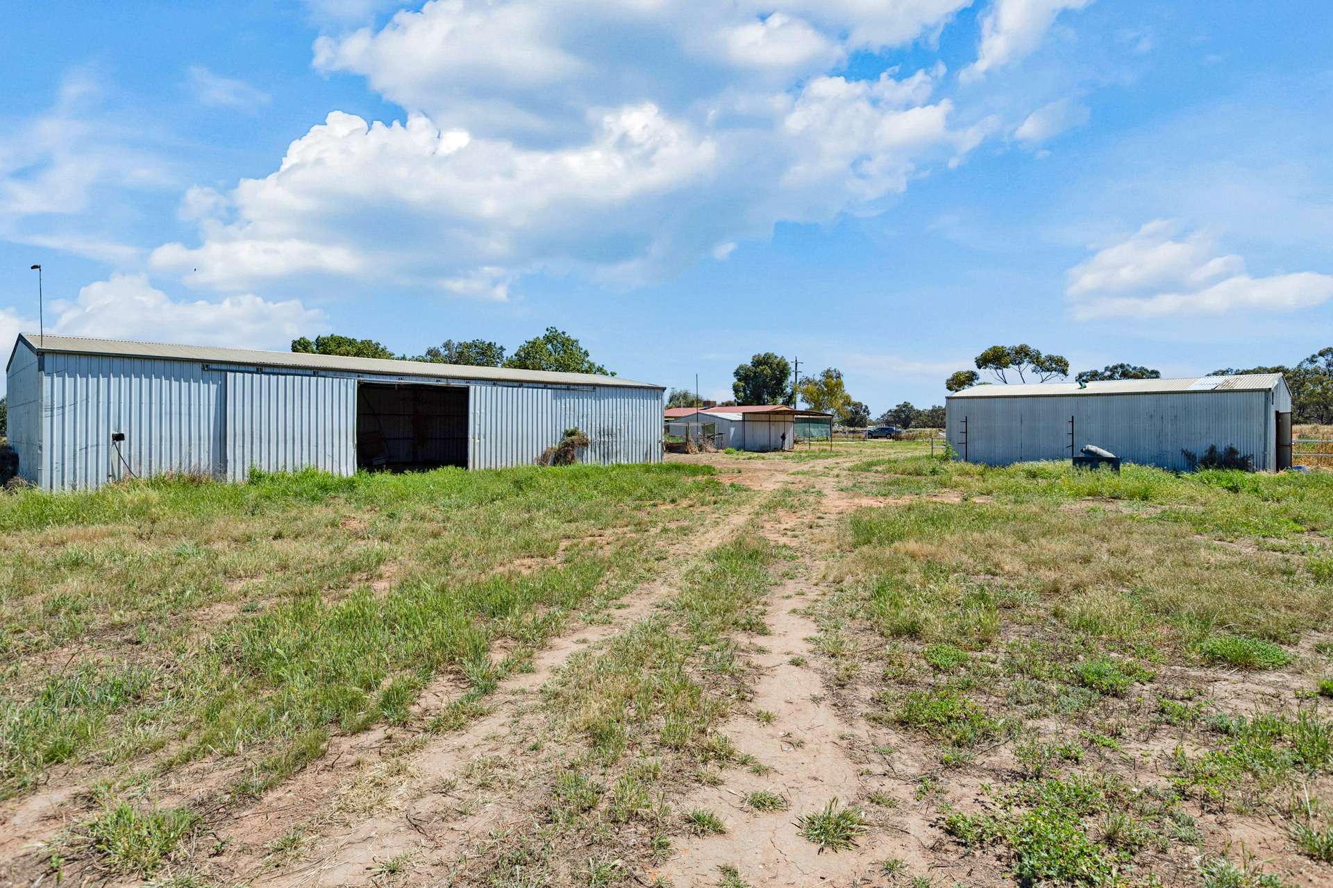 54 Adcock Road, Robinvale For Sale by Farmbuy.com - image 19