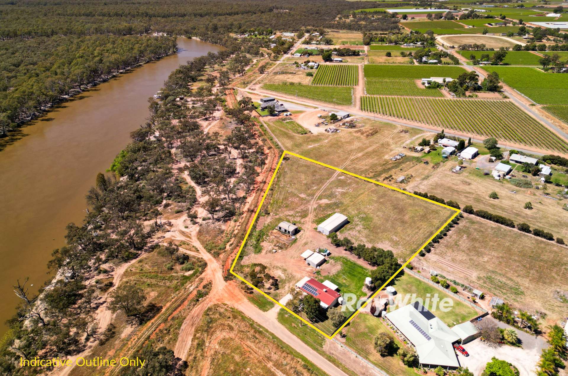 54 Adcock Road, Robinvale For Sale by Farmbuy.com - image 1
