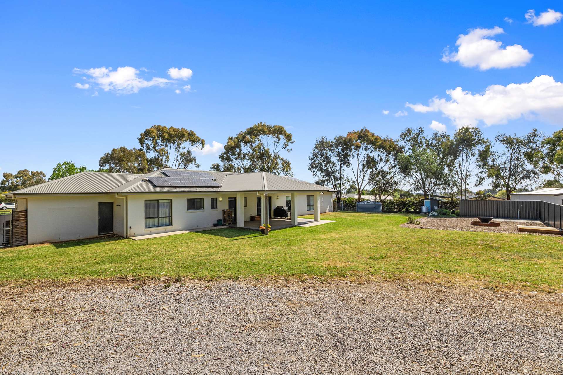 28 Barrington Drive, Tamworth For Sale by Farmbuy.com - image 22