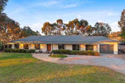 28 Barrington Drive, Tamworth NSW 2340