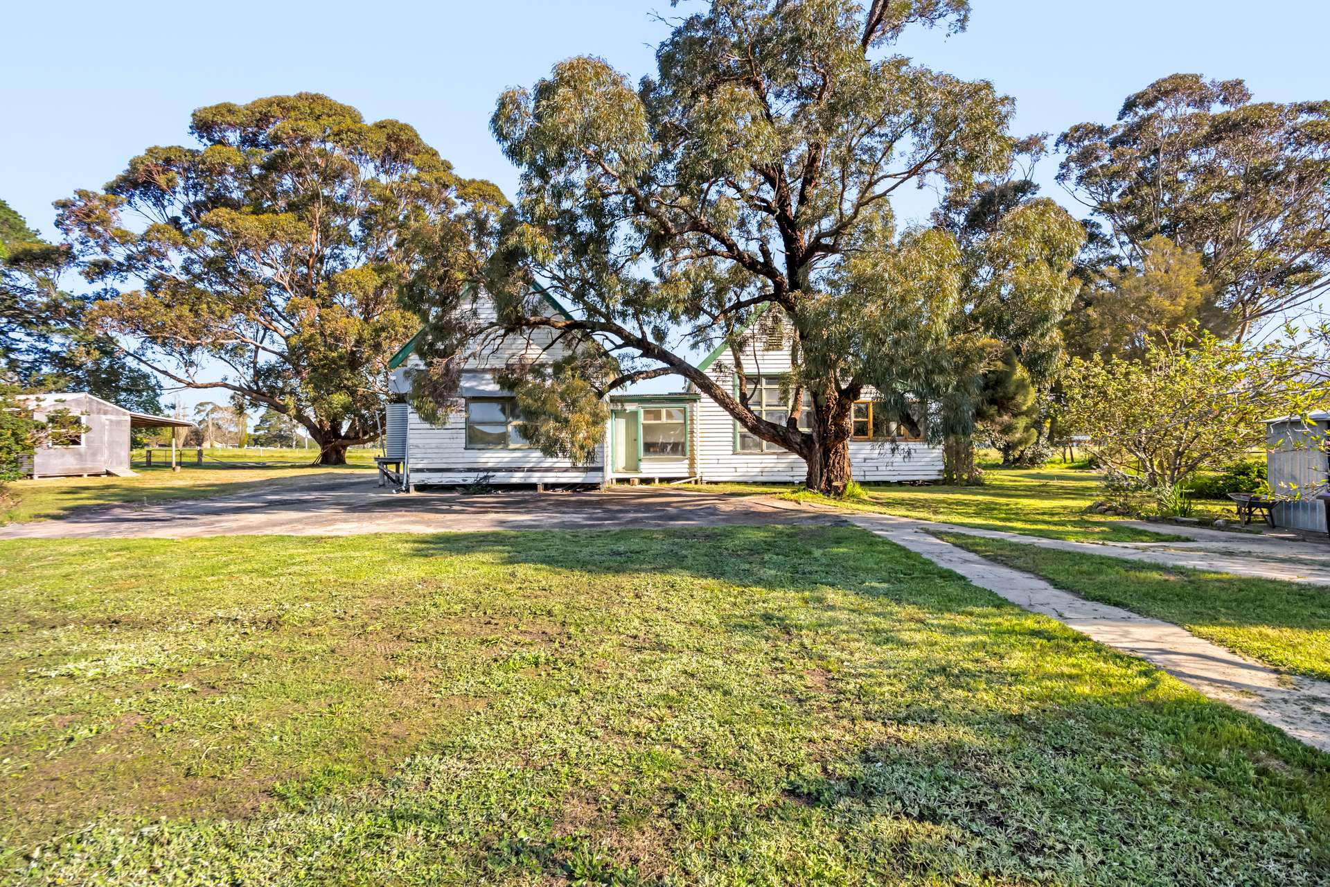 1663 Warrak Road, Warrak For Sale by Farmbuy.com - image 14