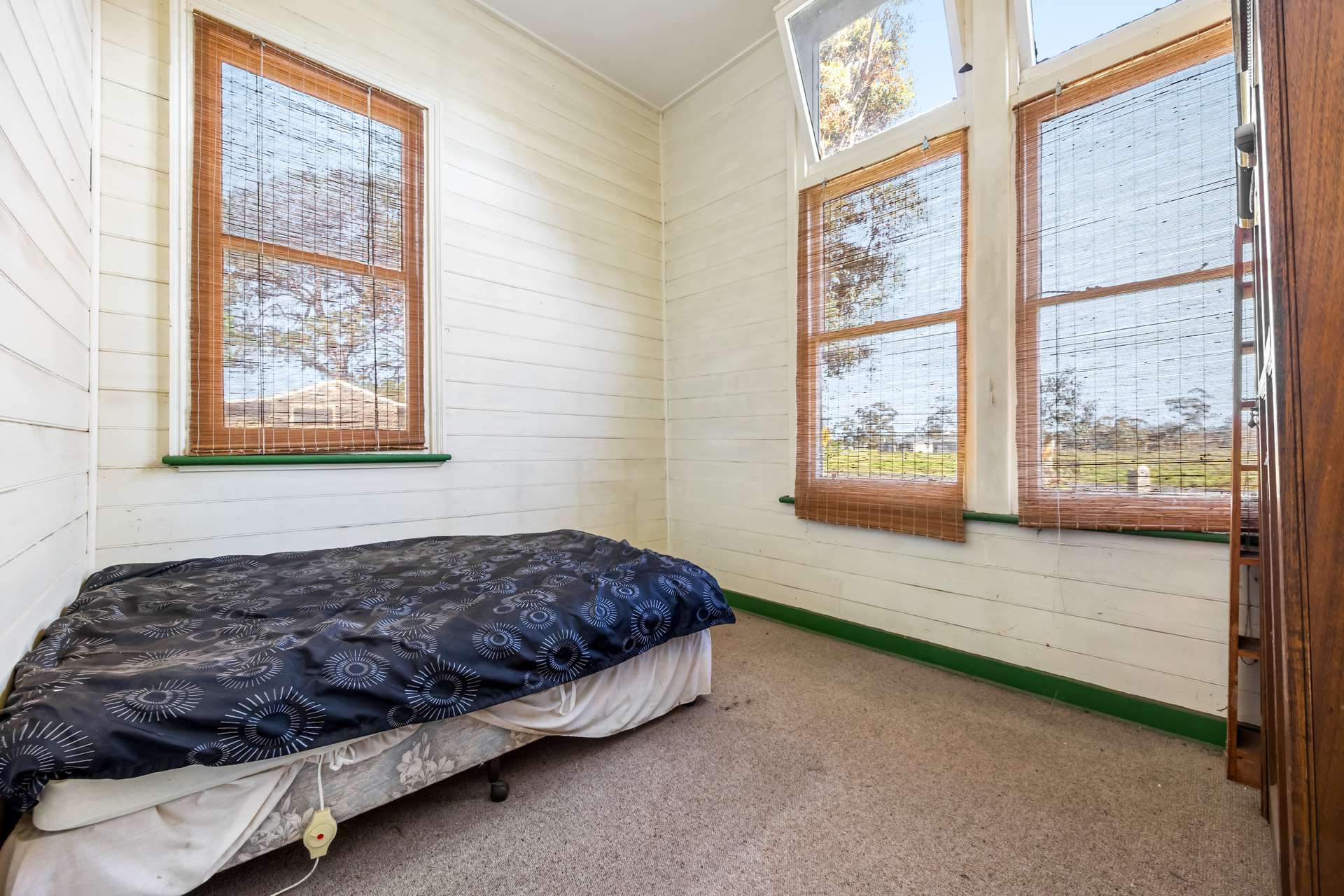 1663 Warrak Road, Warrak For Sale by Farmbuy.com - image 11
