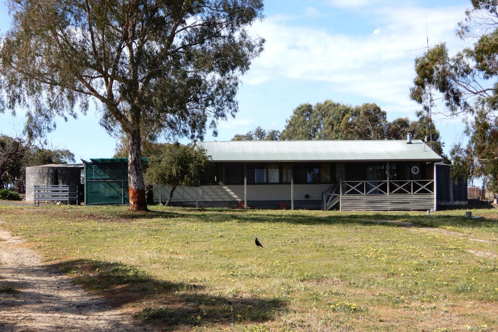 3081 Emu Flat Road, Sherwood For Sale by Farmbuy.com - image 15