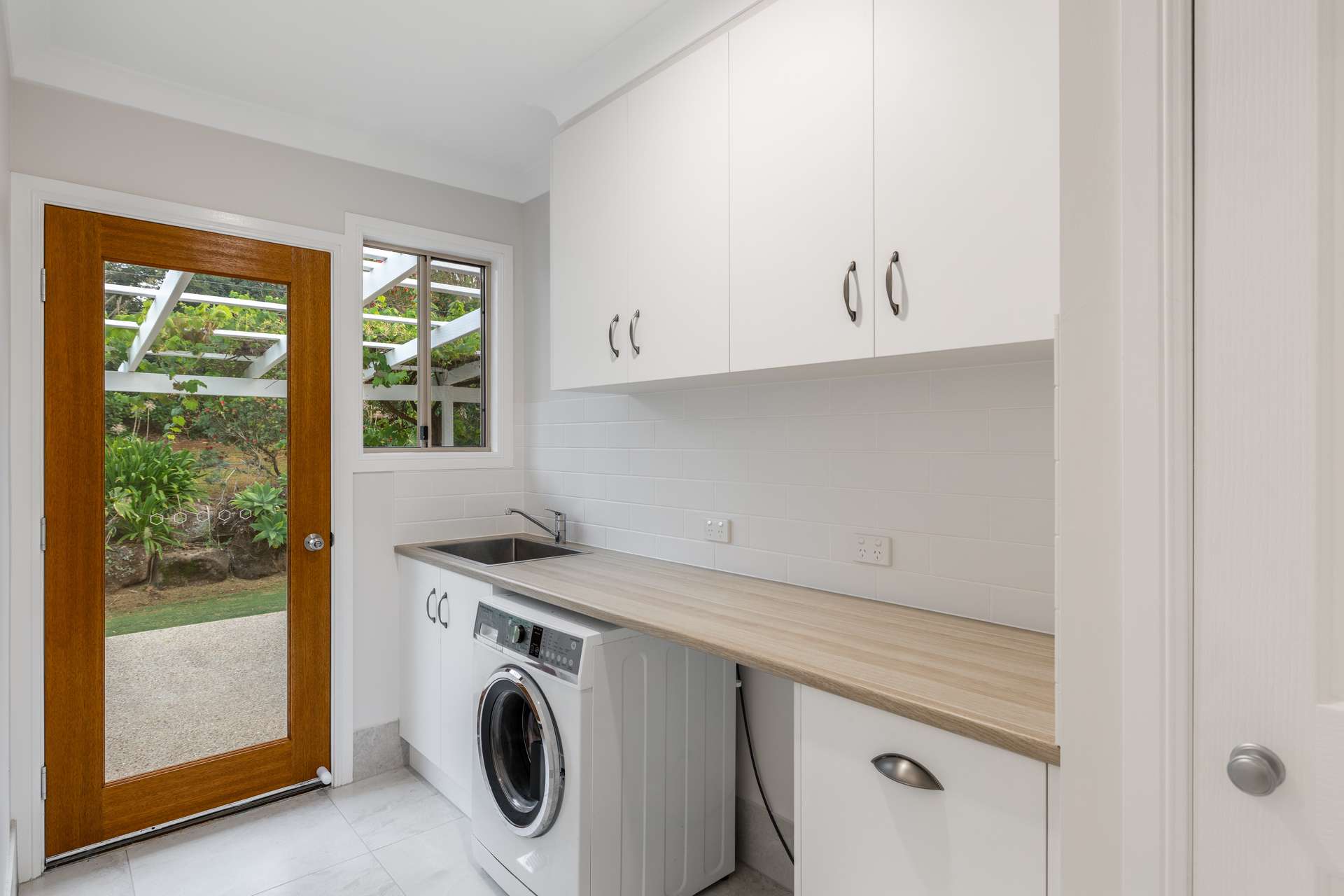 21 Merrit Road, Cabarlah For Sale by Farmbuy.com - image 17