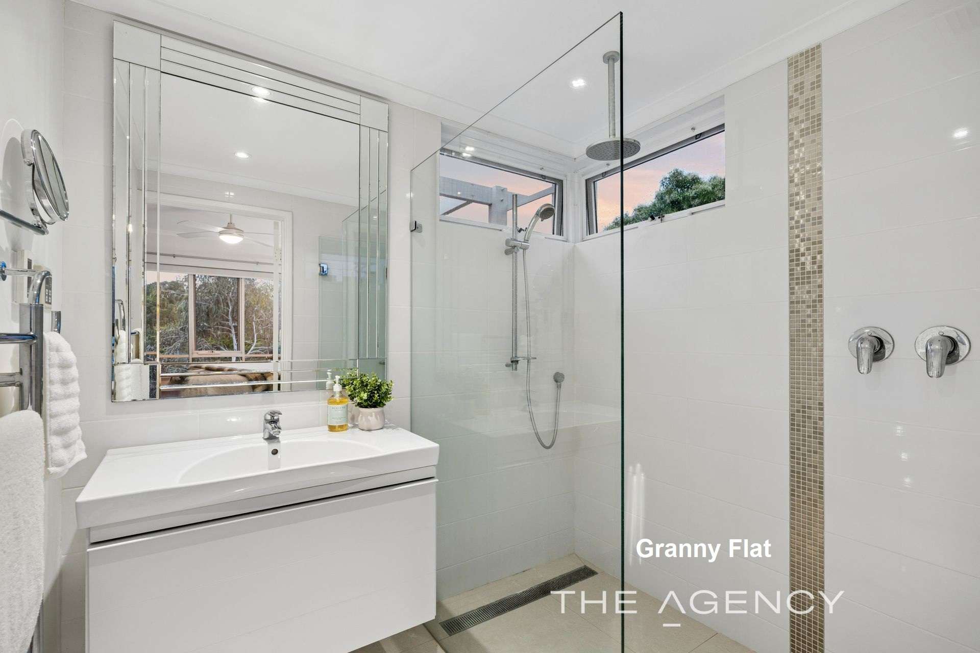 17 College Road, Gooseberry Hill For Sale by Farmbuy.com - image 31