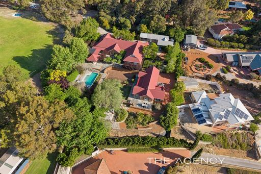 17 College Road, Gooseberry Hill WA 6076