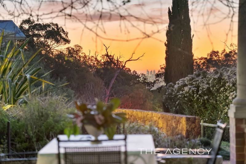 17 College Road, Gooseberry Hill For Sale by Farmbuy.com - image 4