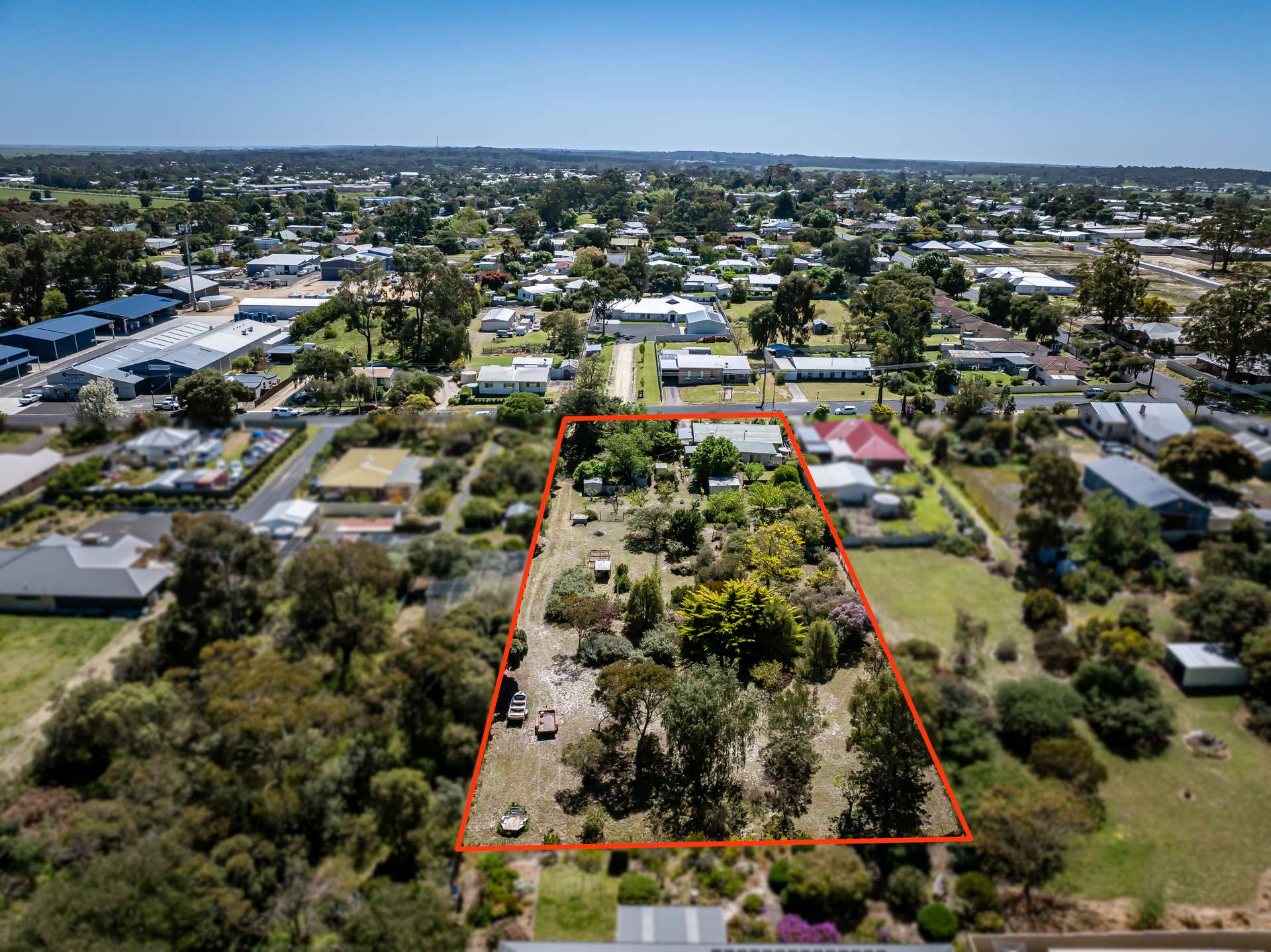 16 Alexander Avenue, Naracoorte For Sale by Farmbuy.com - image 24