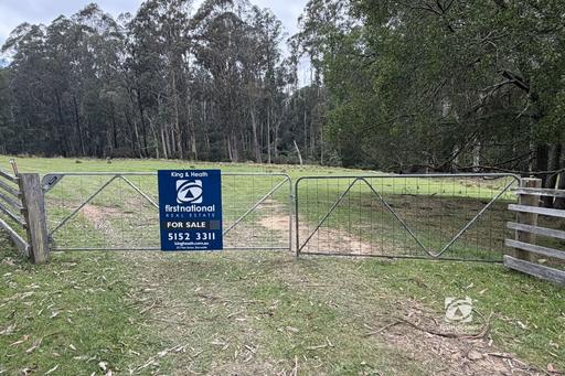 Farm For Sale - VIC - Combienbar - 3889 - THE PERFECT WEEKENDER OR CAMPING GETAWAY! 