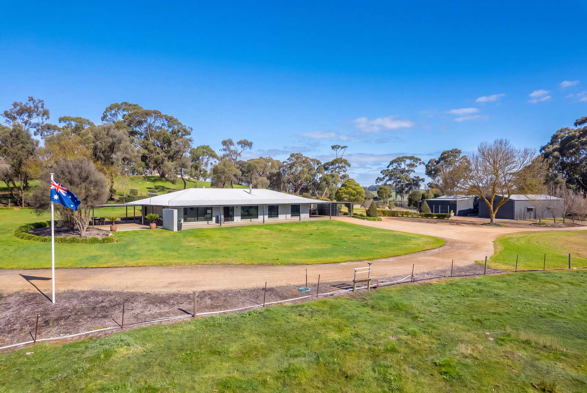 100 Burnley Road, Woodside For Sale by Farmbuy.com - image 7