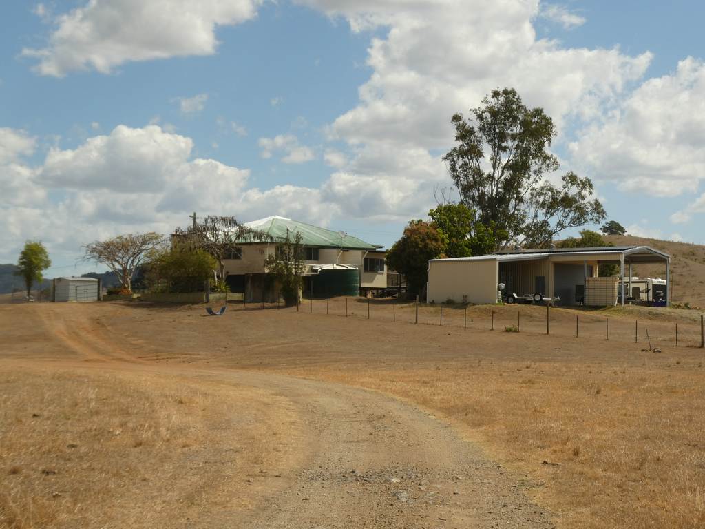 235 Wilson Valley Road, Coalstoun Lakes QLD 4621