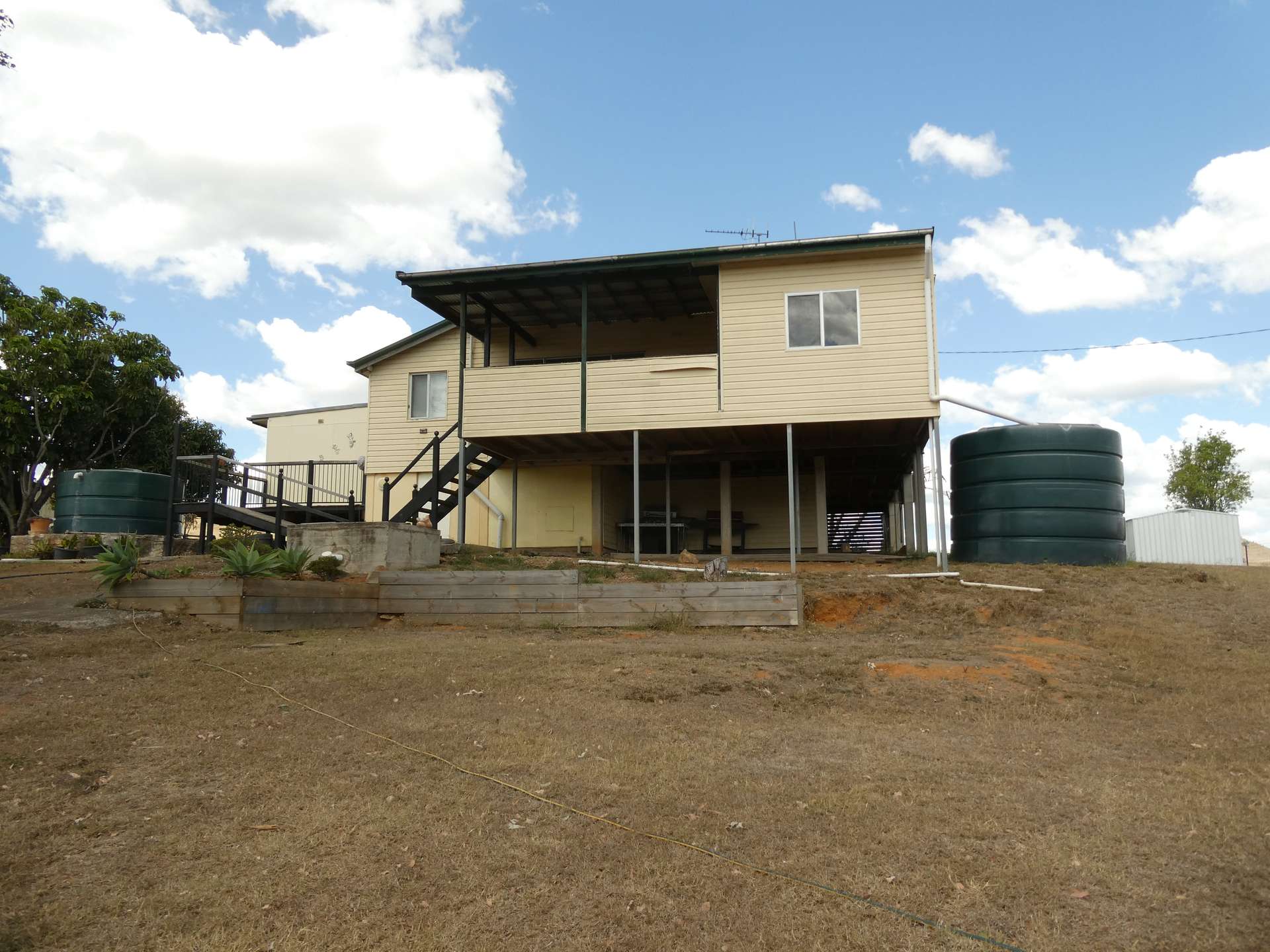 235 Wilson Valley Road, Coalstoun Lakes For Sale by Farmbuy.com - image 8