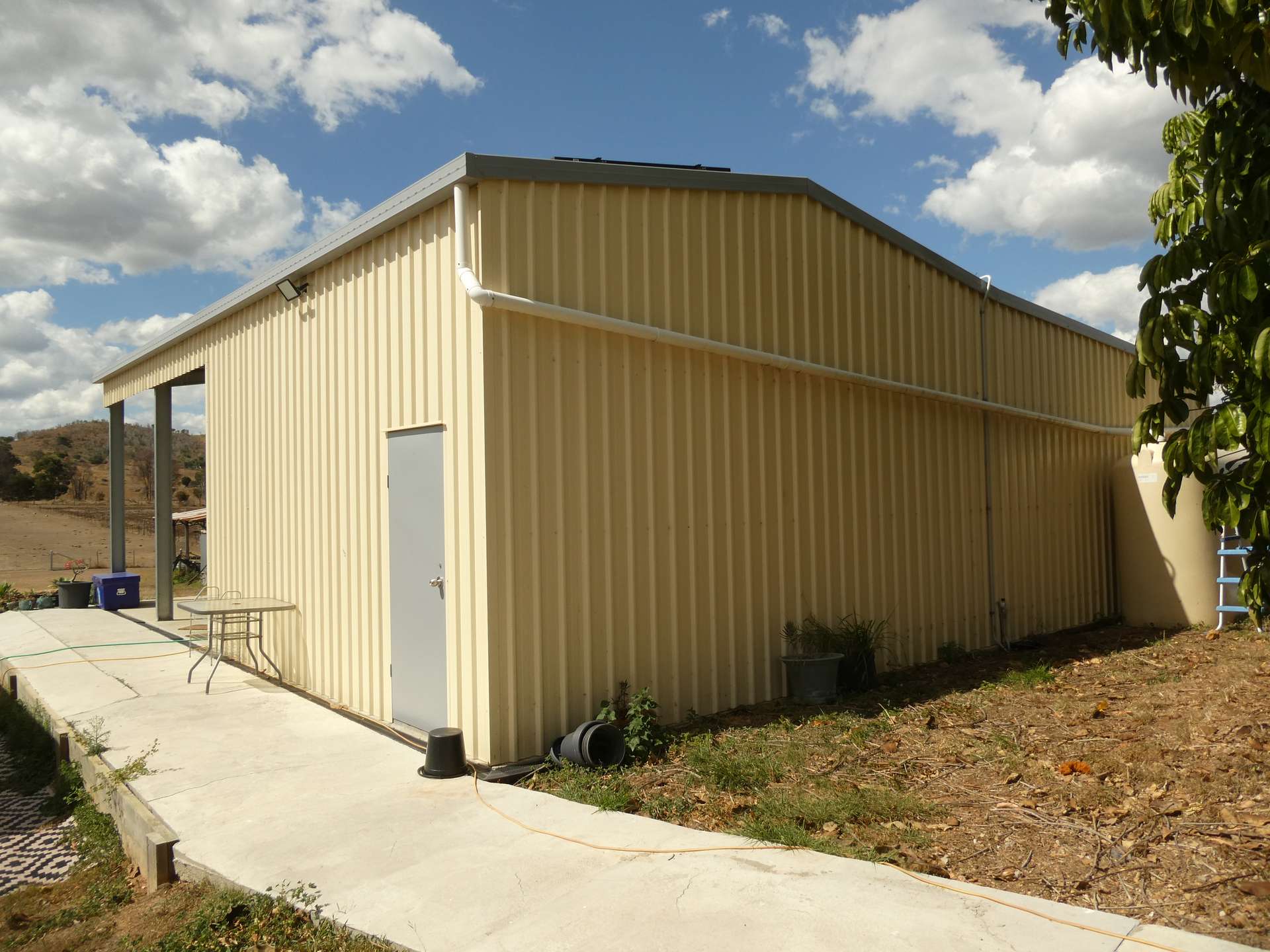 235 Wilson Valley Road, Coalstoun Lakes For Sale by Farmbuy.com - image 5