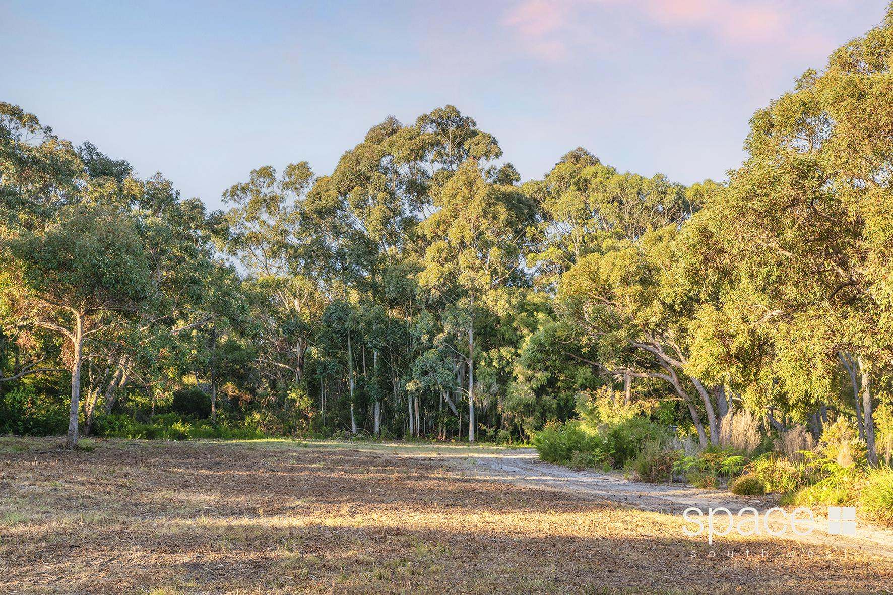 64 Yates Road, Margaret River For Sale by Farmbuy.com - image 8