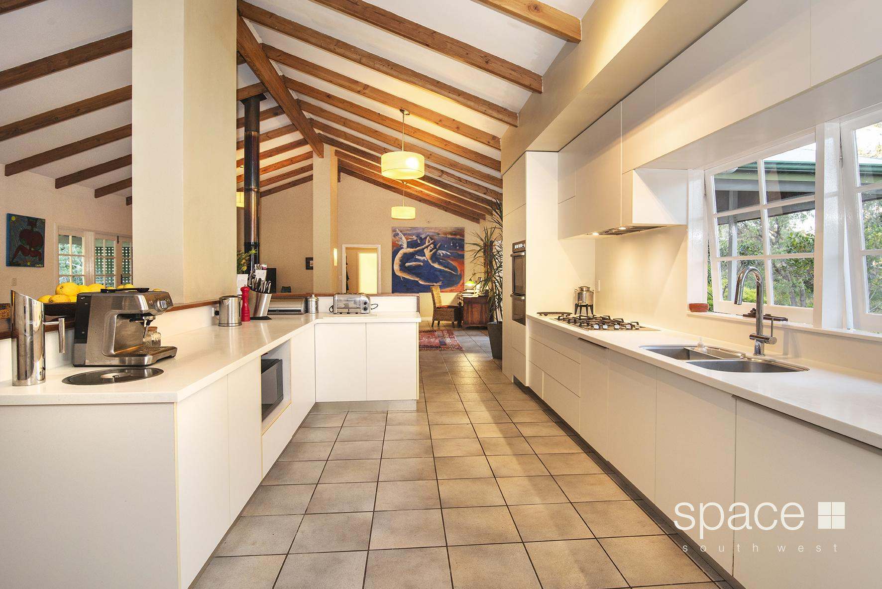 64 Yates Road, Margaret River For Sale by Farmbuy.com - image 6