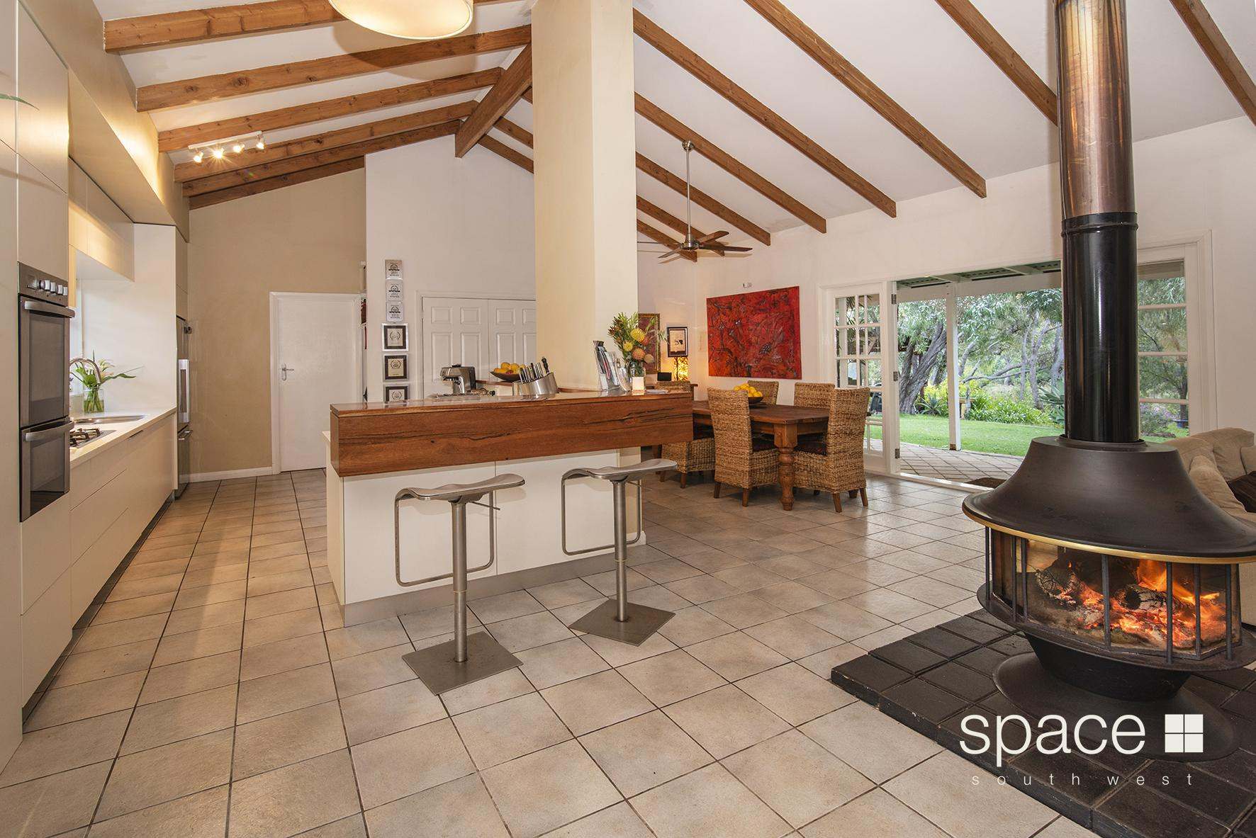 64 Yates Road, Margaret River For Sale by Farmbuy.com - image 5