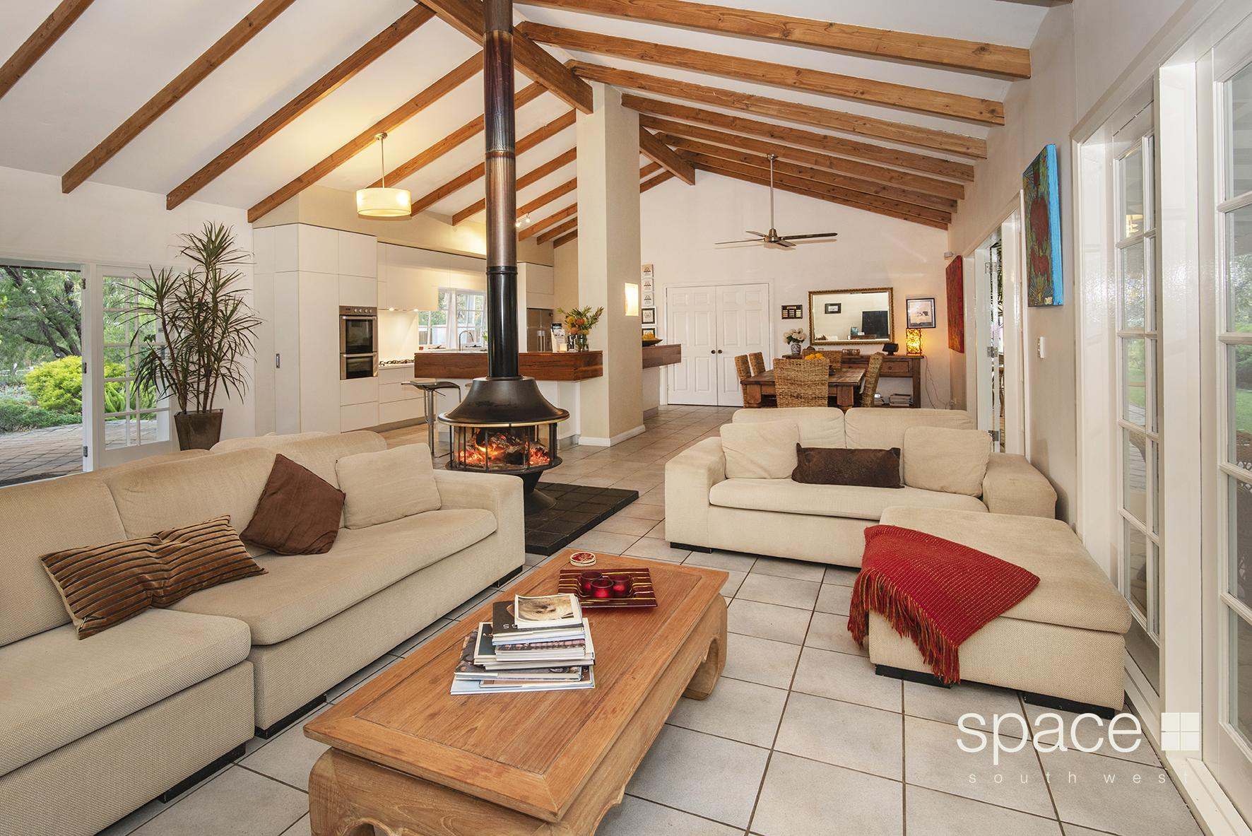 64 Yates Road, Margaret River For Sale by Farmbuy.com - image 3
