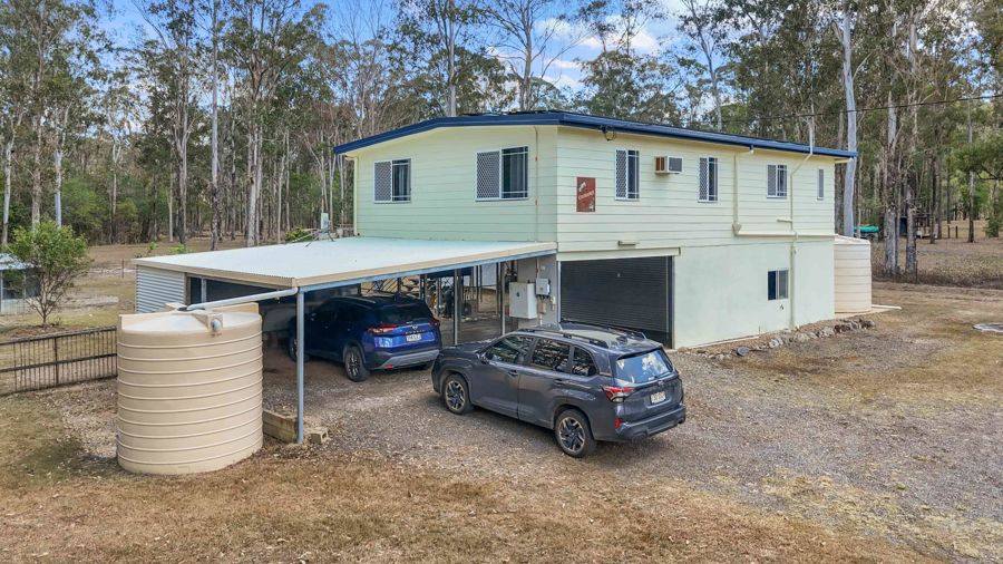 40 Carmel Crescent, Curra For Sale by Farmbuy.com - image 1