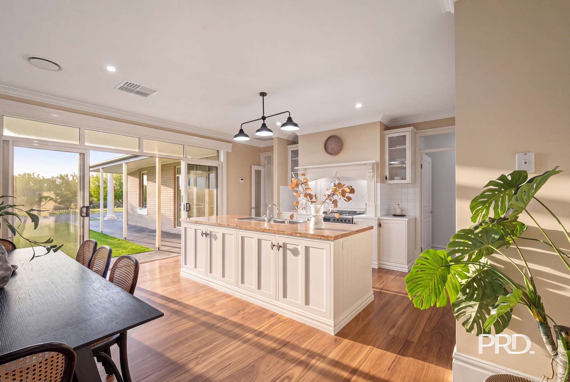 203 Mitchell Road, Table Top For Sale by Farmbuy.com - image 10