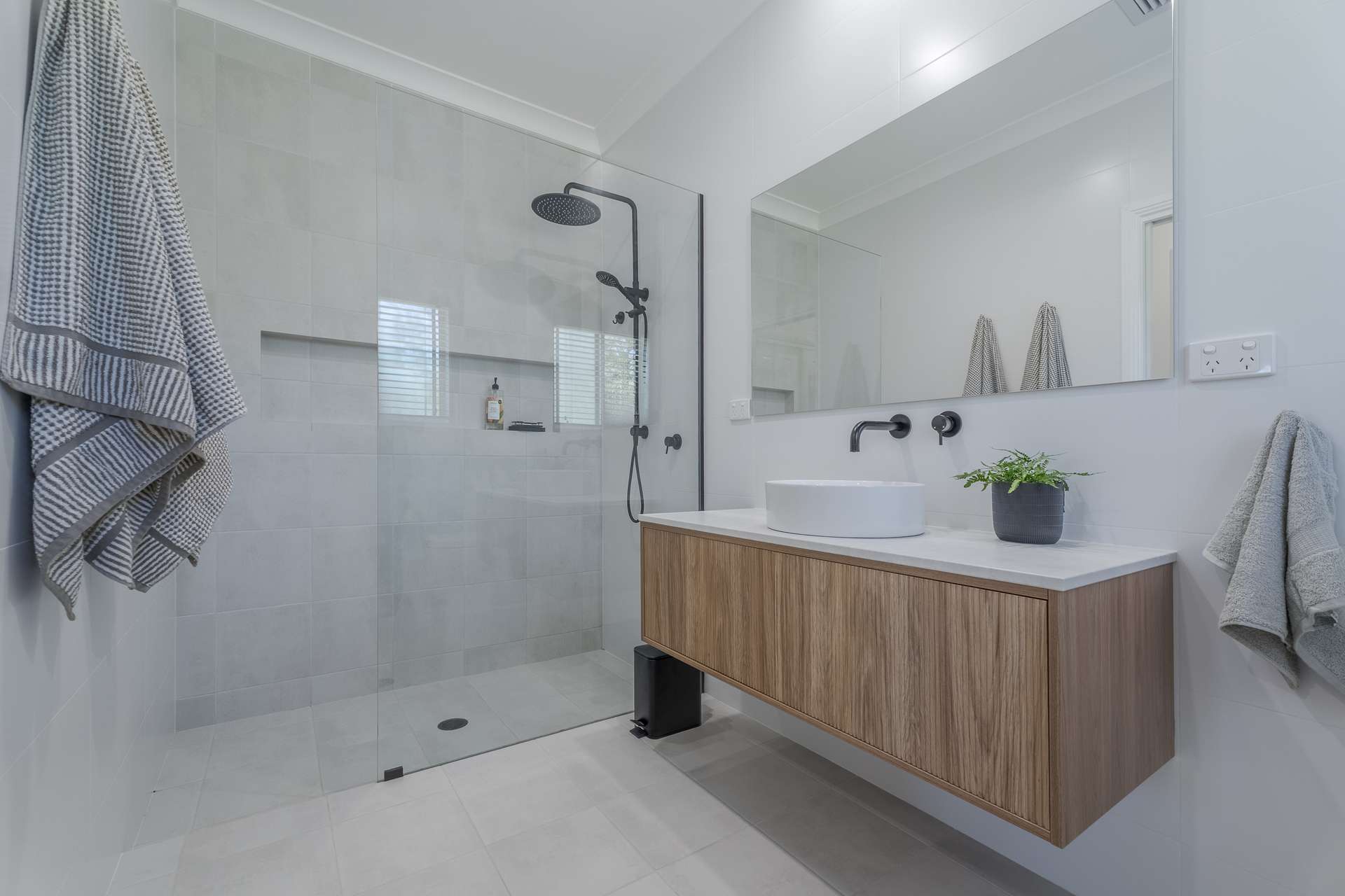 11 Chanara Crescent, Dubbo For Sale by Farmbuy.com - image 14