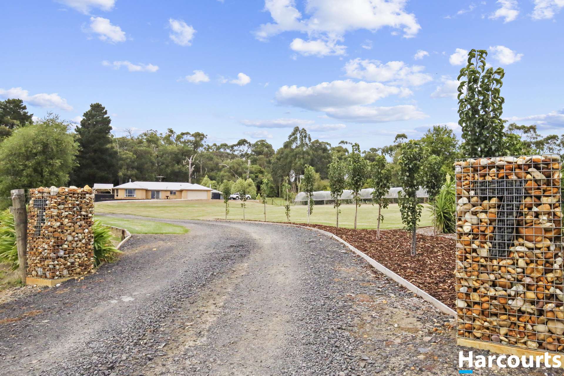 7 Manna Court, Koonwarra For Sale by Farmbuy.com - image 1
