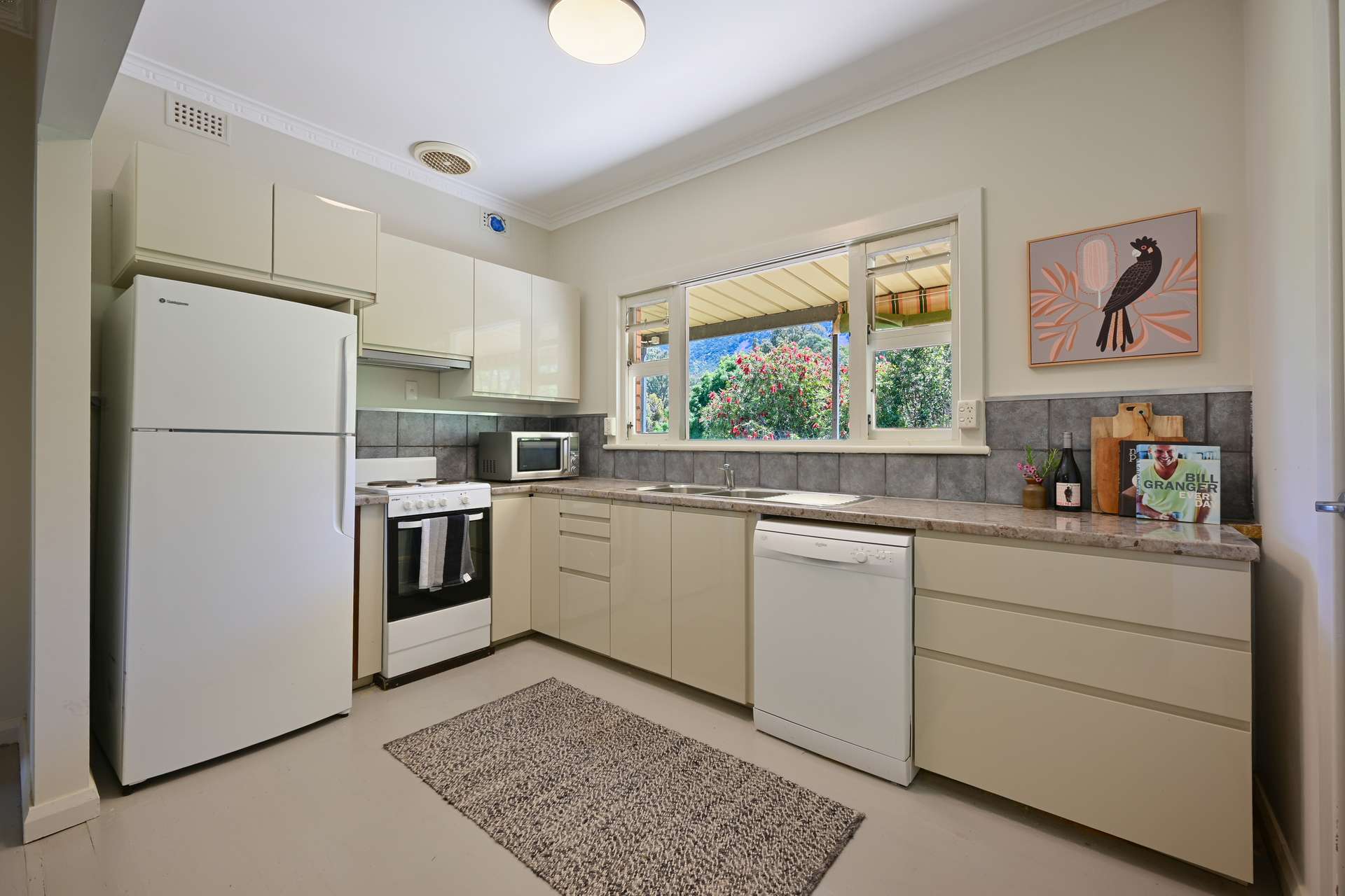 31 Stuart Street, Melrose For Sale by Farmbuy.com - image 10